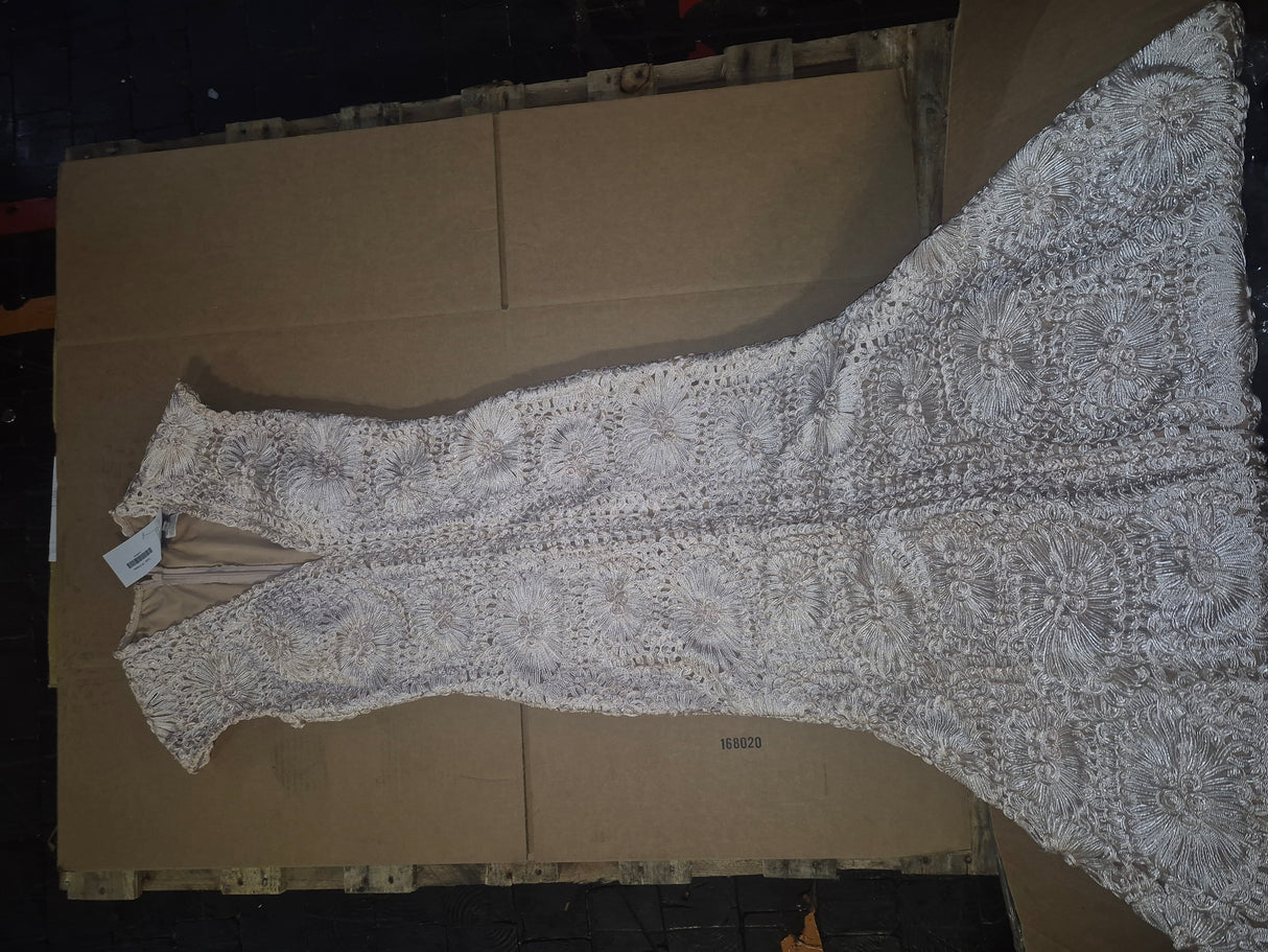 Jovani Formal dress (Size 4) Champagne Color, Embroidered Lace Like, Full Length