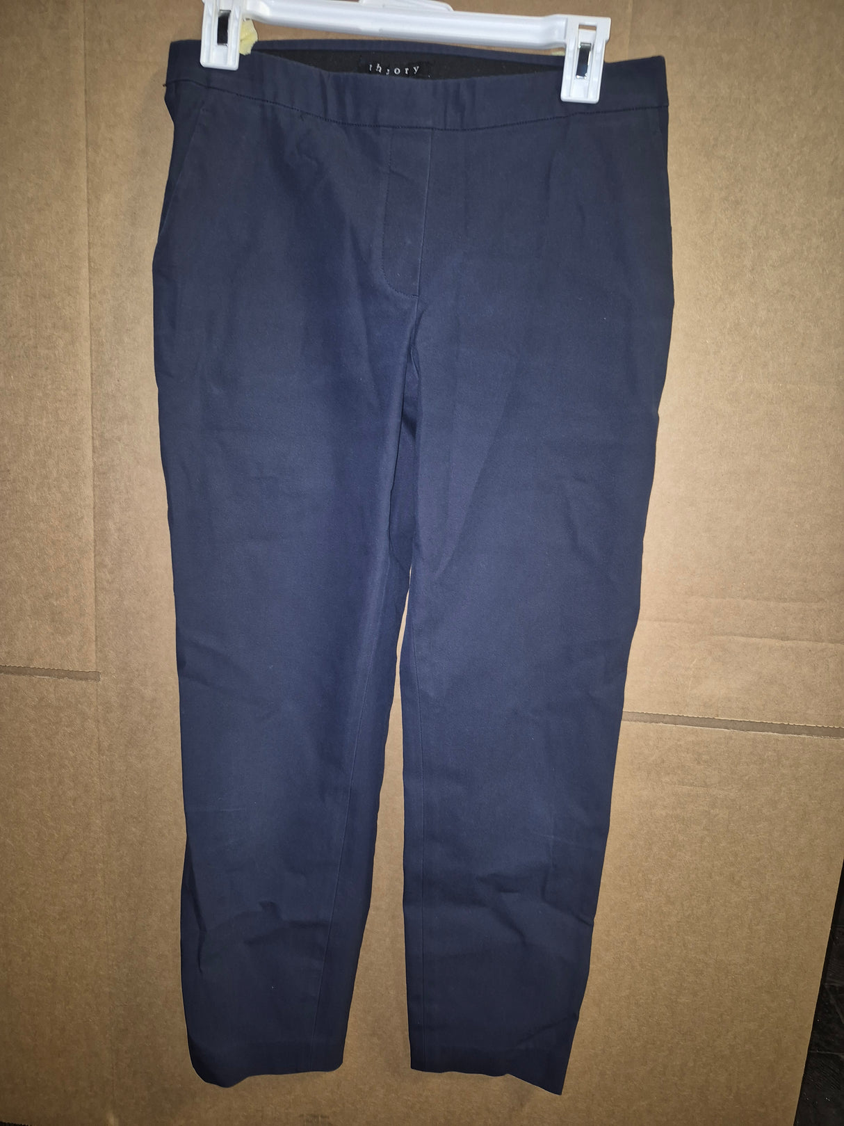 Theory- Women's (Petite 4) Navy Blue Khaki Capri