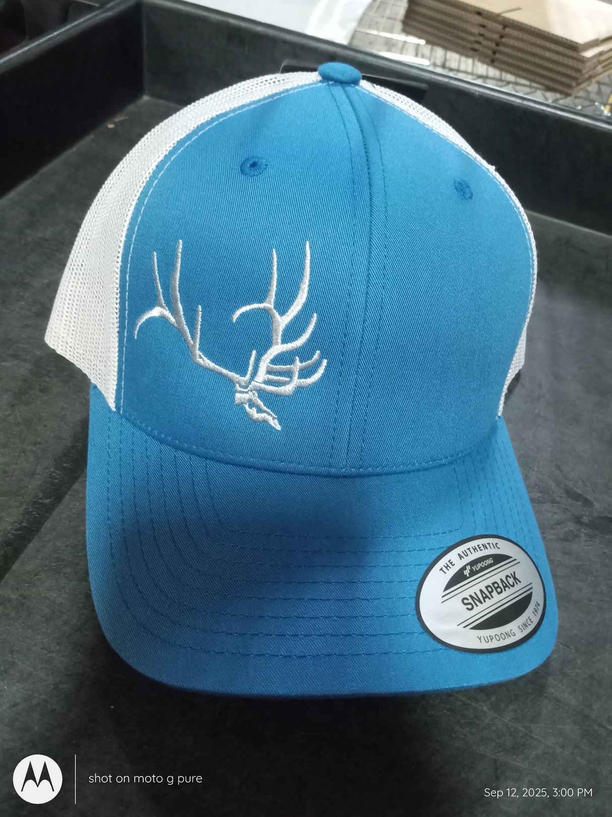 Yupoong 6606 YP Classics Retro Trucker Cap- steel blue/silver