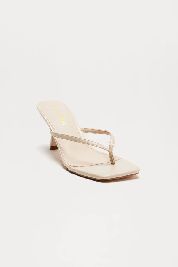 Ayla Thong Mules Off-White Size 9