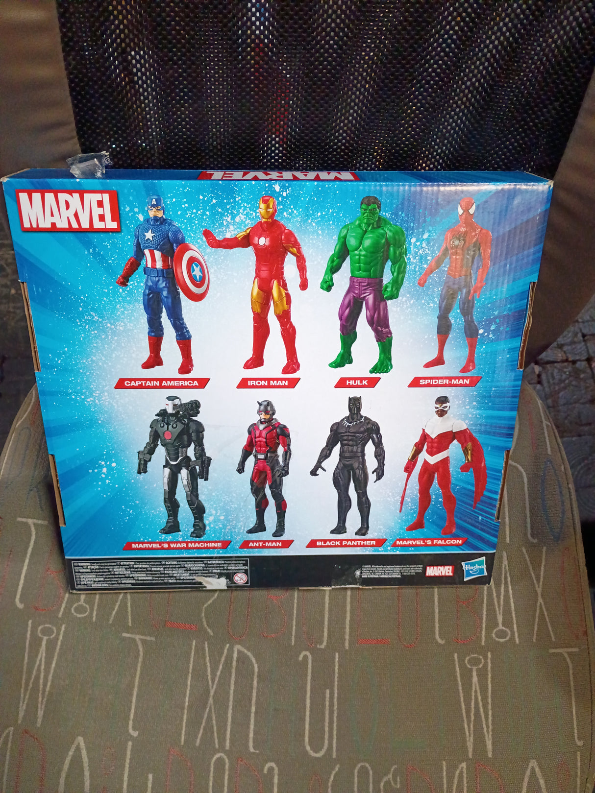 Marvel Avengers Ultimate Protectors Pack, 6-Inch-Scale, 8 Action Figures with Accessories, Super Hero Toys, Toys for Boys and Girls Ages 4 and Up