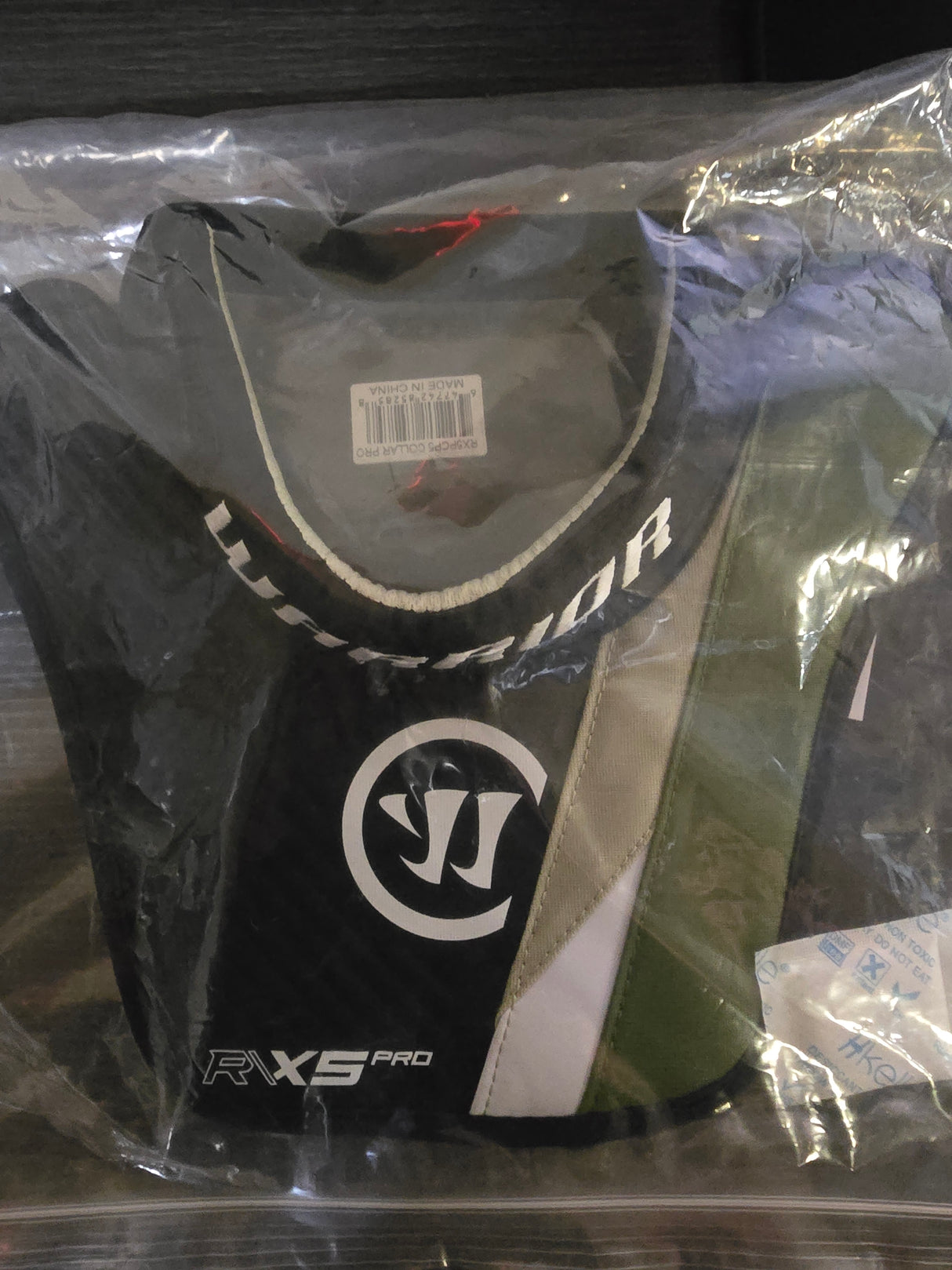 Warrior Ritual X5 Pro Goalie Neck Guard - Senior