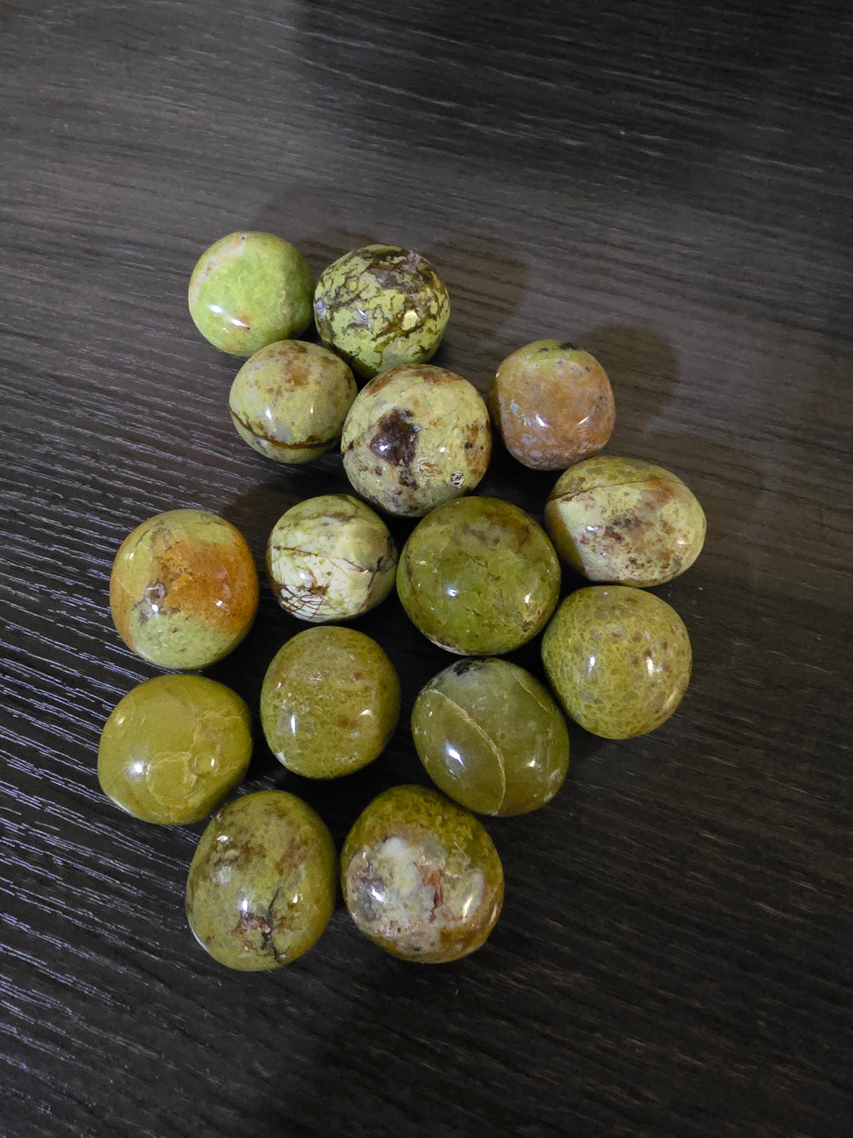 Green Opal Tumbled Stone 1pc (Assorted)