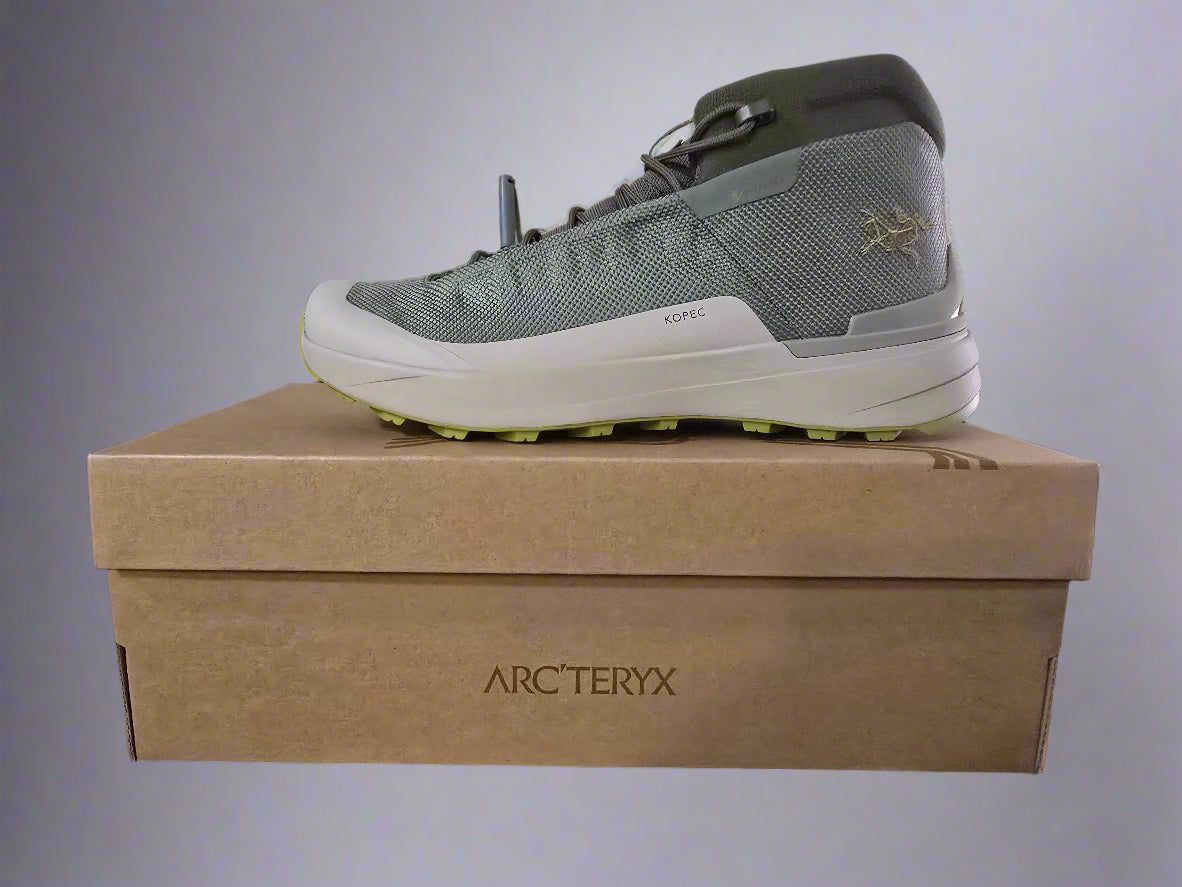 Kopec Mid GTX Hiking Boots - Women's Size 8.5