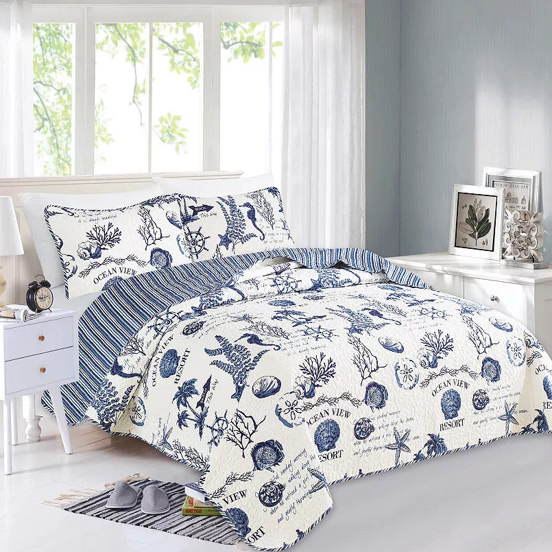 Madelinen® Catalina Collection Quilt Set (Full/Queen)