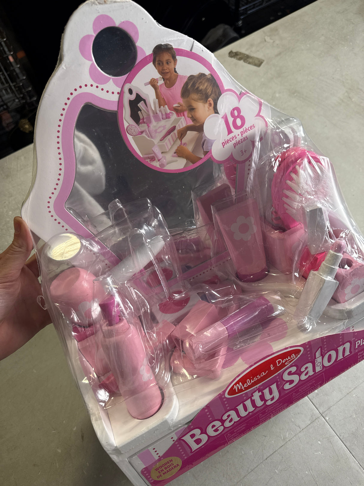 Melissa & Doug Wooden Beauty Salon Play Set, 18-Piece Vanity with Pretend Play Toys, Makeup, Mirror, Accessories & More, Preschool Toys for Girls & Boys Ages 3+ - FSC Certified