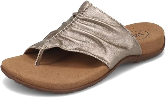 Taos Footwear Women's Gift 2 Sandal Champagne