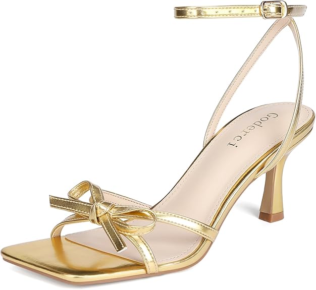 Goderci Kitten Heels with Bow Size 7.5