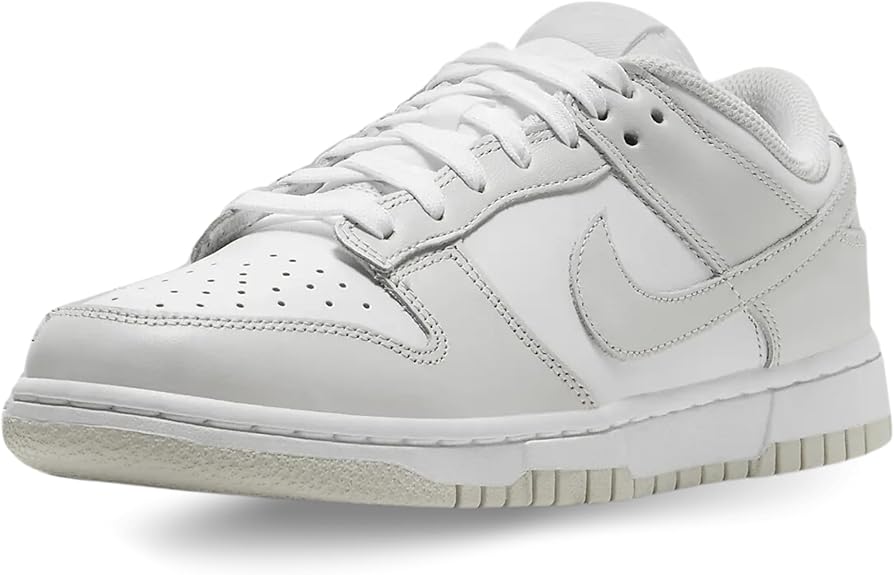 Nike Women's Dunk Low Size p