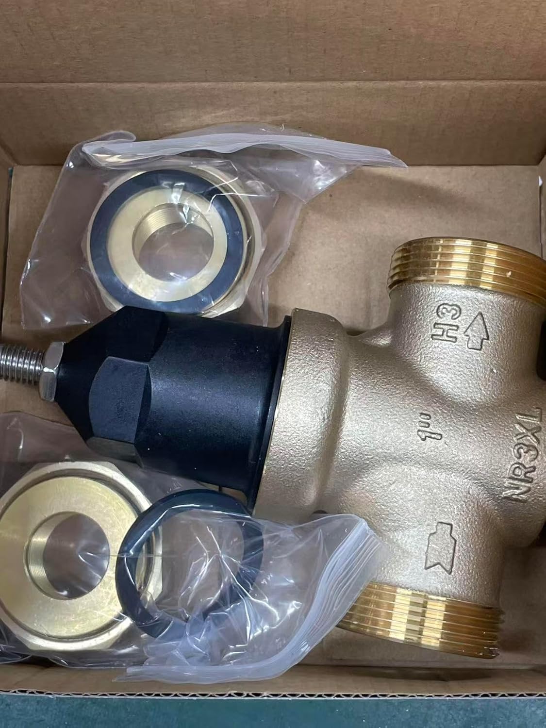 3/4" NR3XL Pressure Reducing Valve with Double Union FNPT Connection