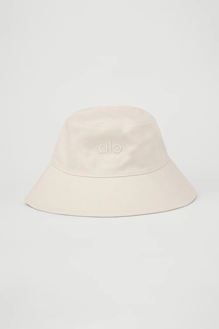 ALO Weekender Bucket Hat