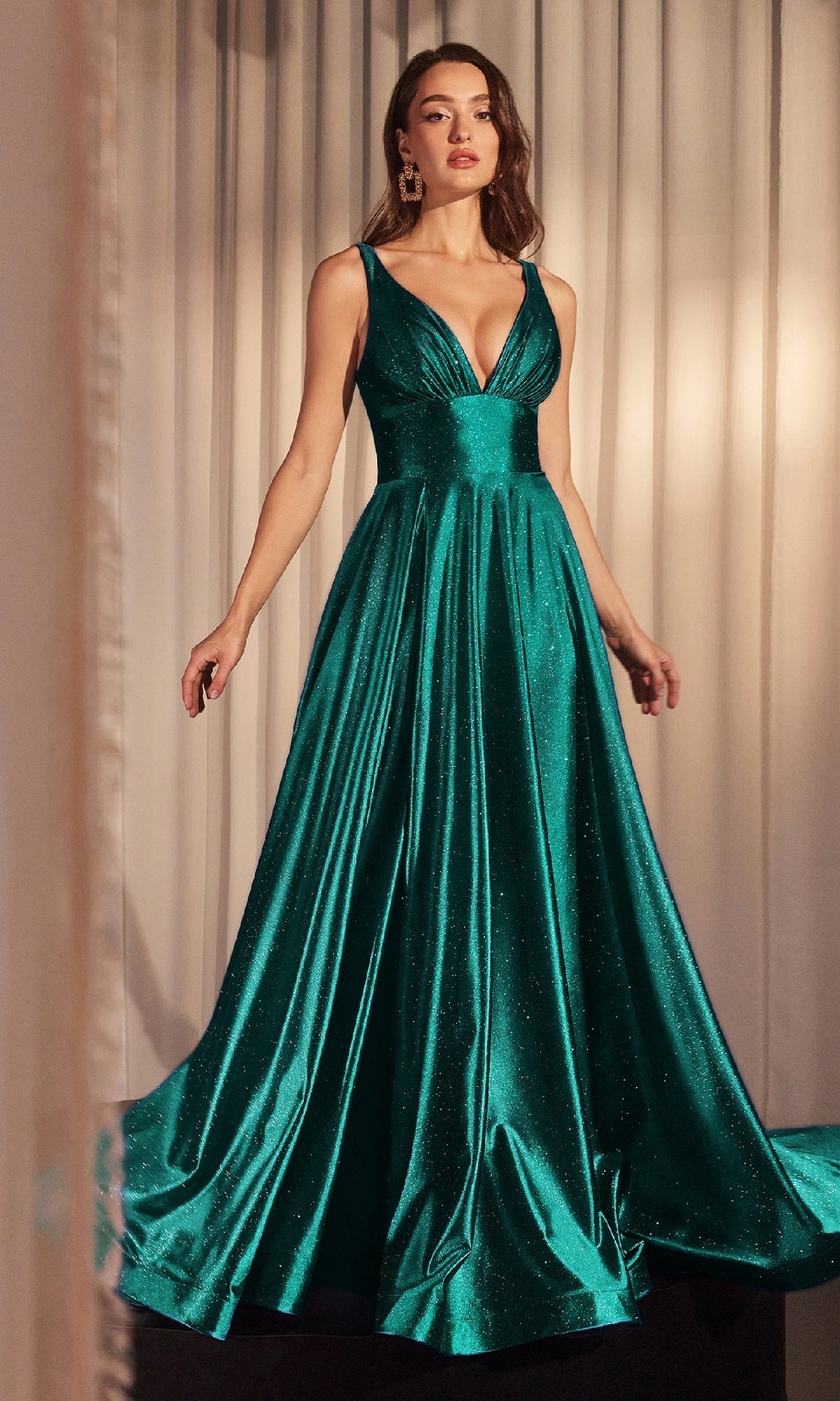 Ladivine V-Neck Long Glitter Prom Dress:CC2349 Emerald (4)
