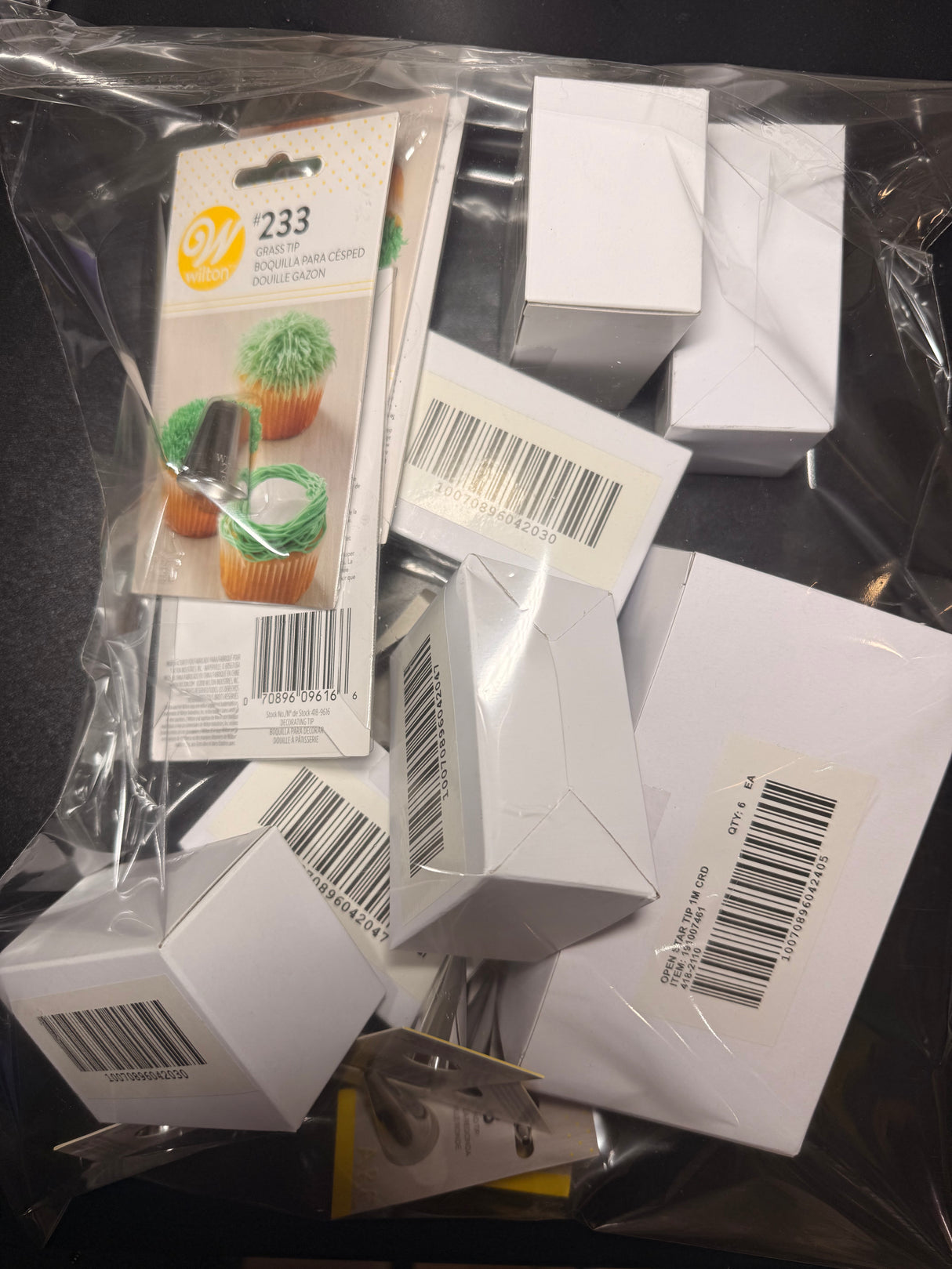 Wilton Piping Tips - Mystery Lot