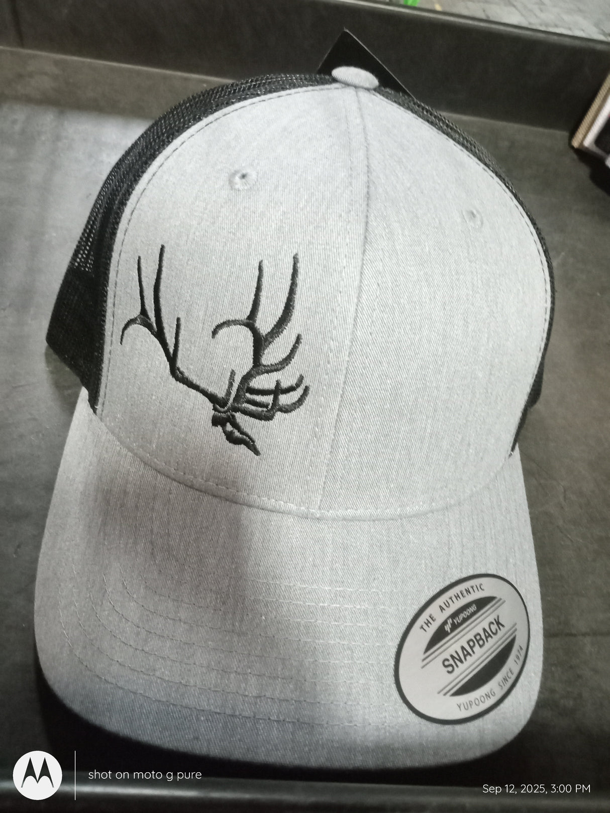 Yupoong 6606 YP Classics Retro Trucker Cap-black/heather grey