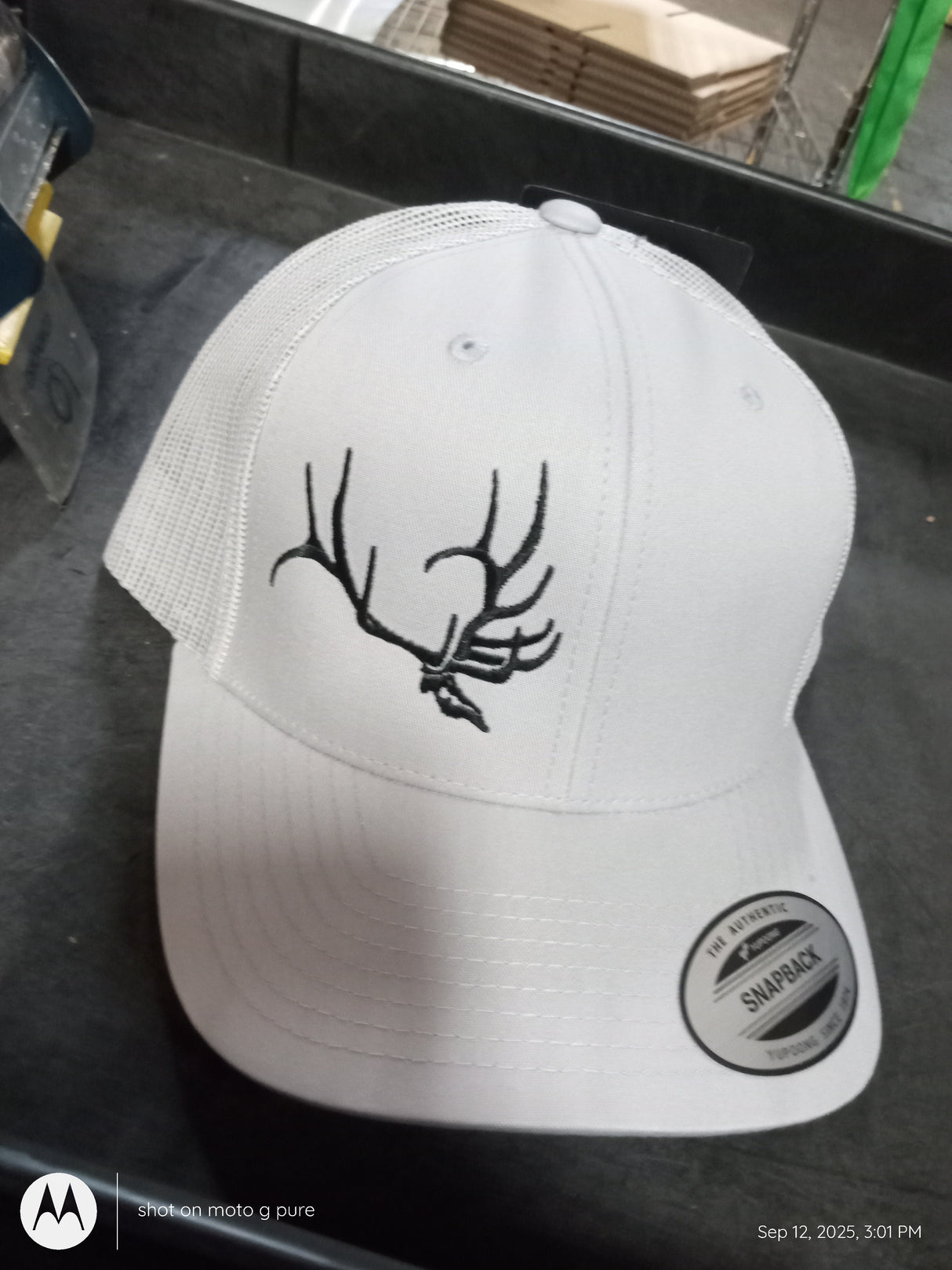 Yupoong 6606 YP Classics Retro Trucker Cap-white/heather grey