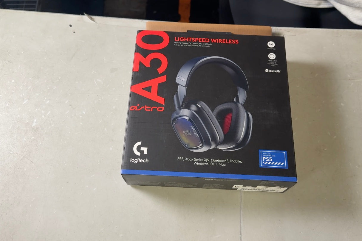 Logitech G Astro A30 Lightspeed Wireless Gaming Headset, Bluetooth Enabled, Dolby Atmos, Detachable Boom, 27h Battery, USBC Charging, for PS5, PS4, Xbox, Nintendo Switch, PC, Android - Blue