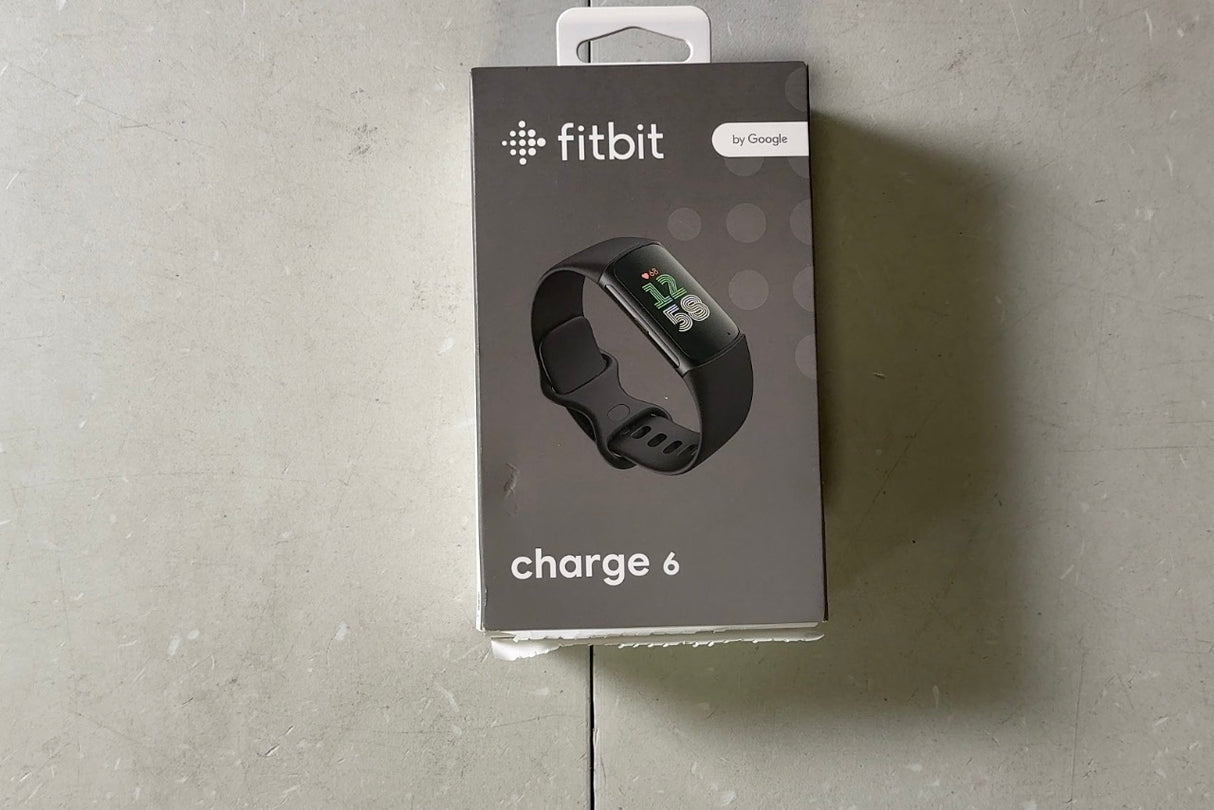 Fitbit Charge 6 Fitness Tracker with Google apps, Heart Rate on Exercise Equipment, 6-Months Premium Membership Included, GPS, Health Tools and More, Obsidian/Black, One Size (S & L Bands Included)