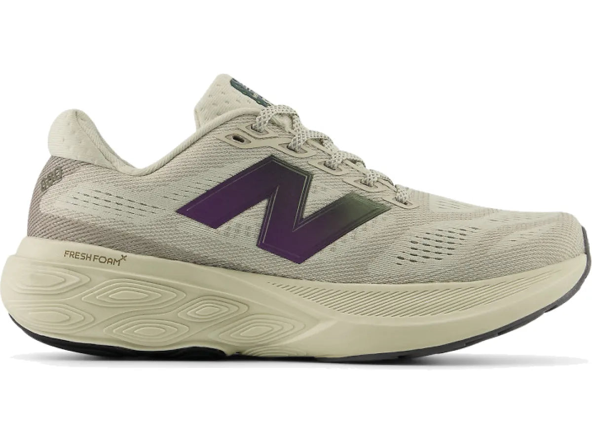 New Balance Women's Fresh Foam X 880 v15 (Women's 6.5)