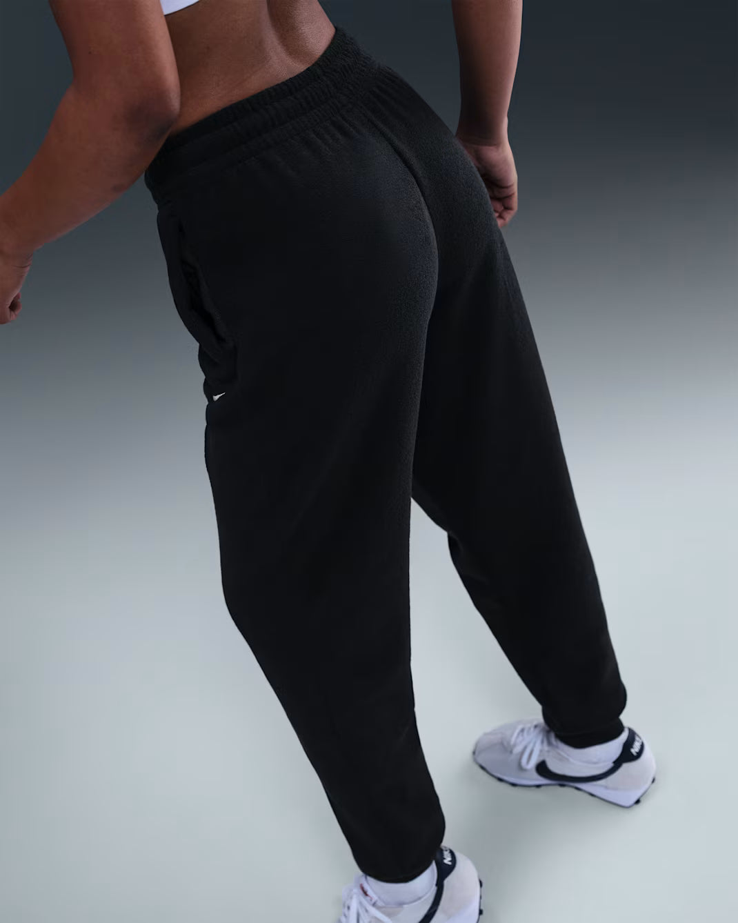 Nike Sportswear Phoenix Plush Women's Mid-Rise Cozy Fleece Pants- Size- XS (0-2)