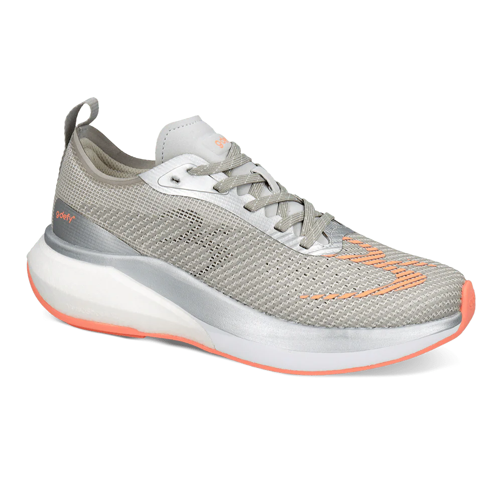 G-Defy Women's Silver/Salmon Astrorun Med (8)