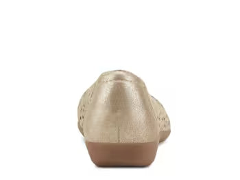 Earth Bentley Leather Adjustable Perforated Flats Champagne 7M