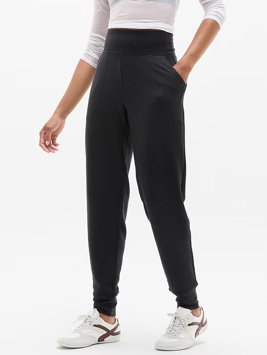 Athleta Coaster Luxe High Rise Jogger Size: Large