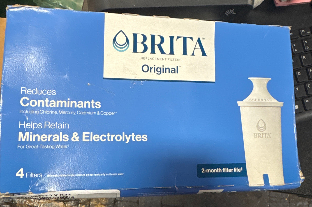 Brita Standard Water Filter for Pitchers and Dispensers, BPA-Free, Reduces Copper, Cadmium and Mercury Impurities, Lasts Two Months or 40 Gallons, Includes 4 Filters for Pitchers