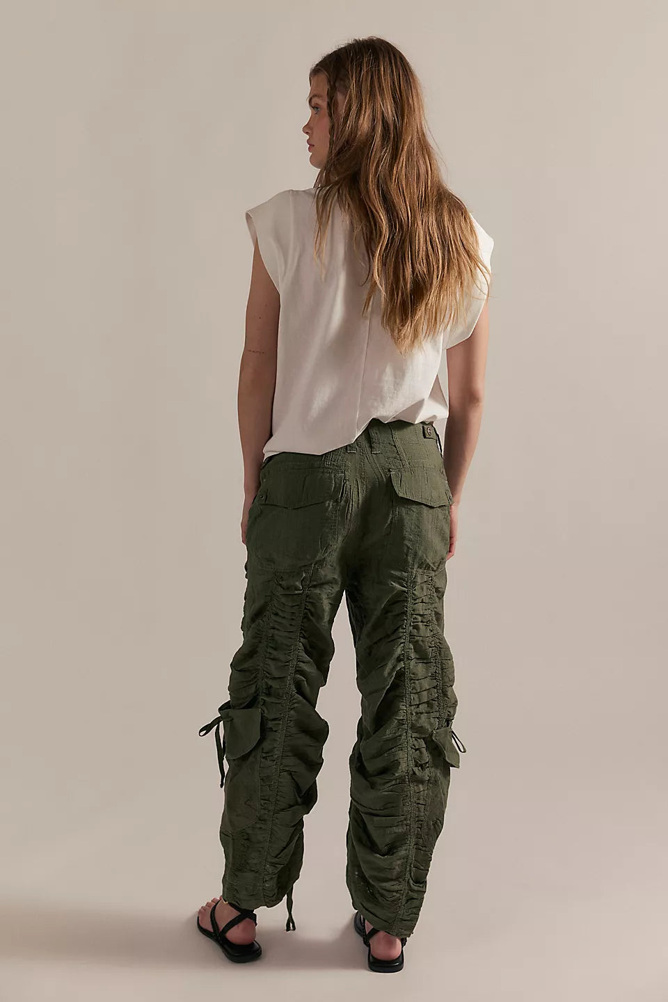 Free People Scorpio Shirred Mid-Rise Cargo Pants Size: L
