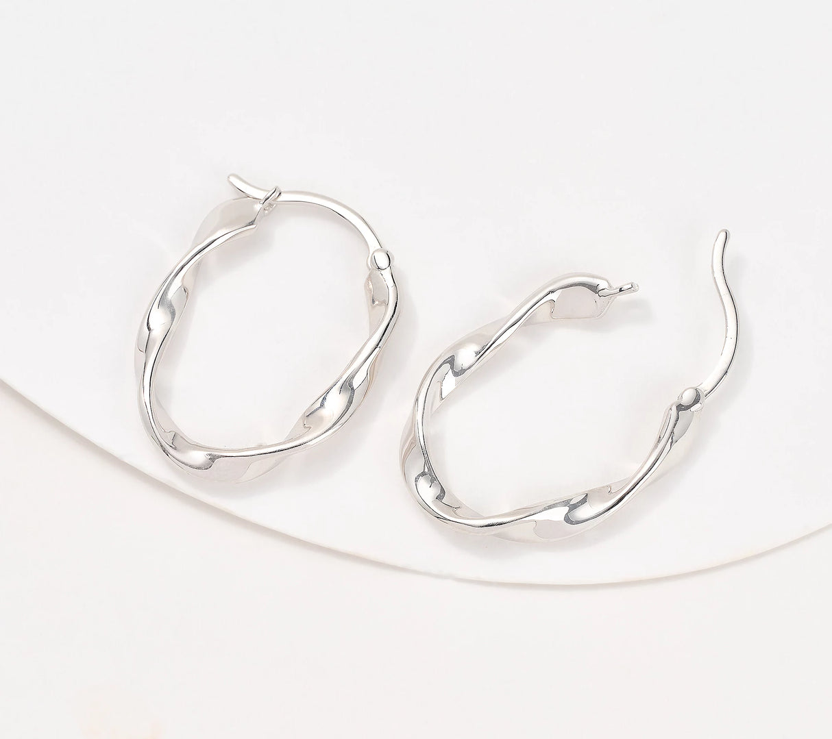 Christian James by Scott Grimes Sterling Silver 1" Oval Ripple Hoop Earrings