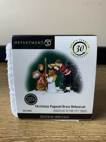 Department 56 Christmas In The City “Christmas Pageant Dress Rehearsal” 56.59466