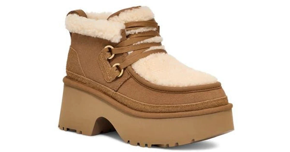 Women's Classic New Heights Lace Up Size 11