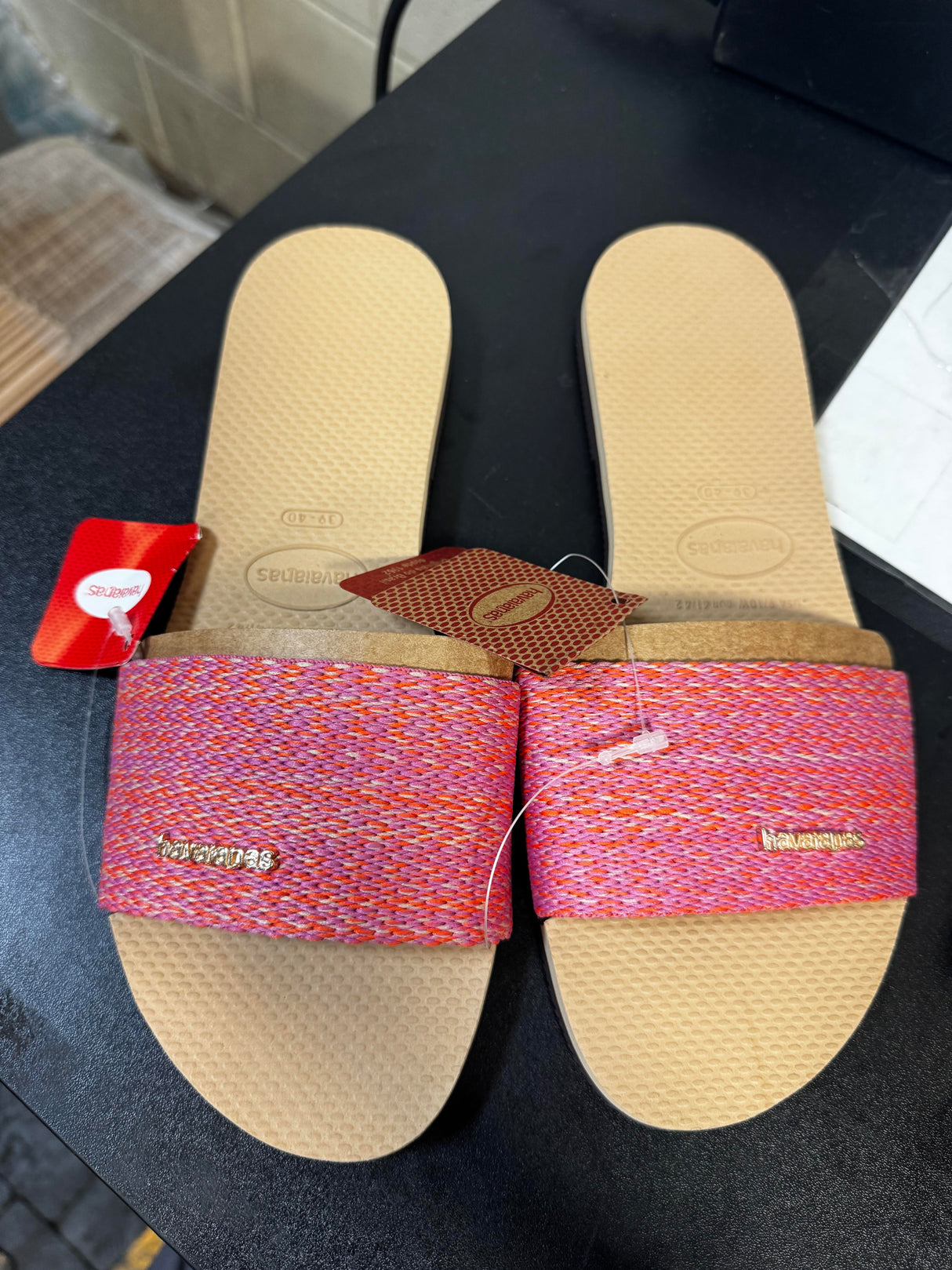 Havaianas Golden Shoes Size 9/10W
