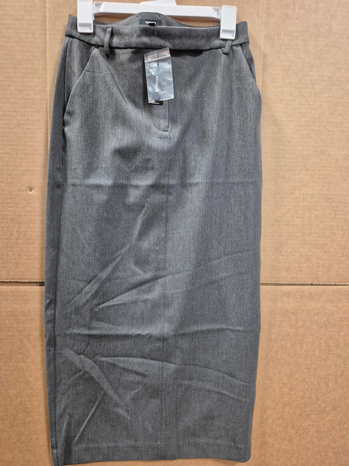 EXPRESS Women’s Editor Skirt – Size 4-High Waisted Stretch Maxi Column, Desk-to-Dinner- Gray