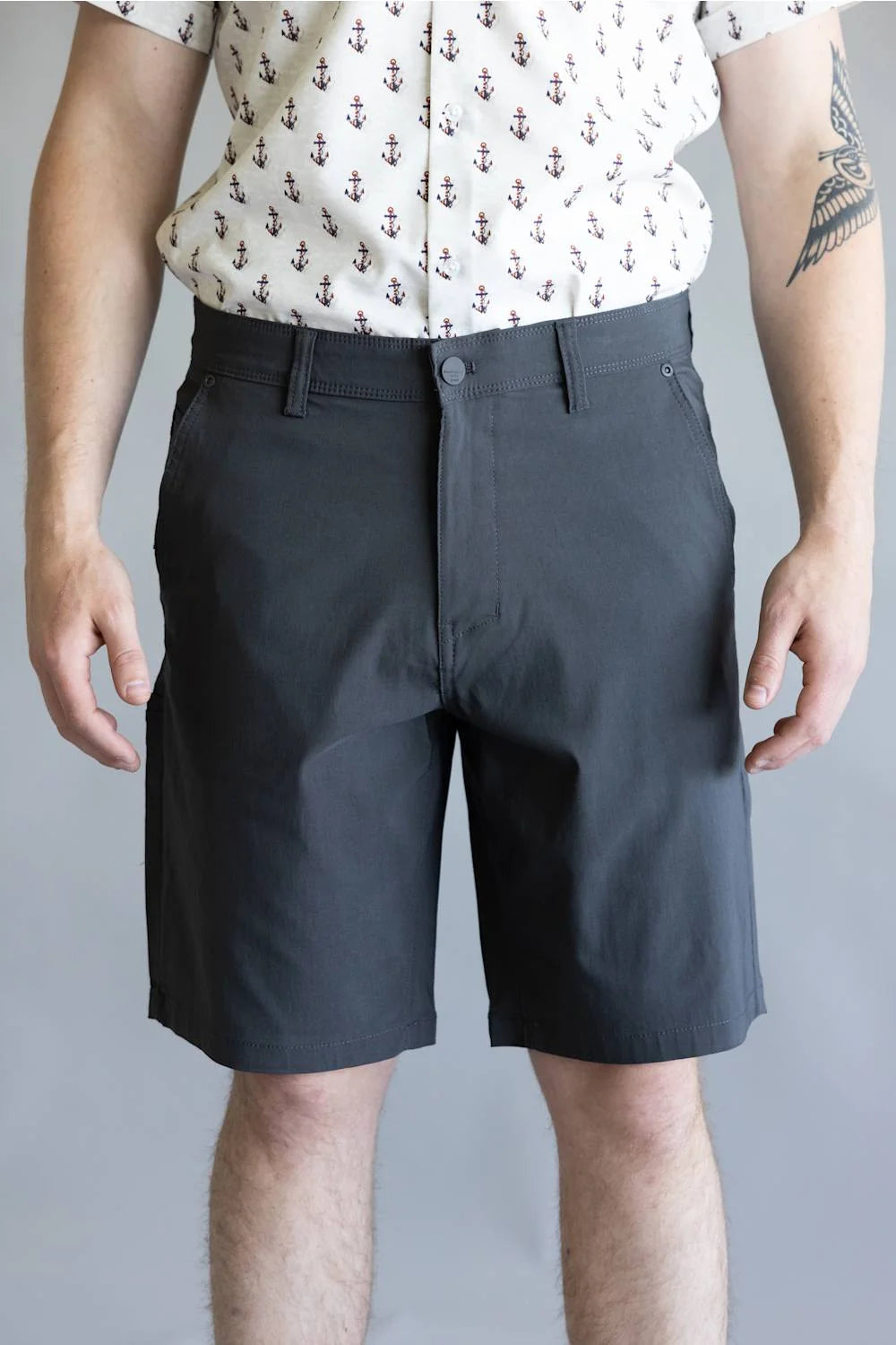 WEATHERPROOF VINTAGE Men's Tech Utility Short in Forged Iron - 32W