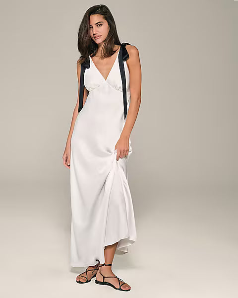Satin V-Neck Sleeveless Tie Shoulder Maxi Slip Dress Small