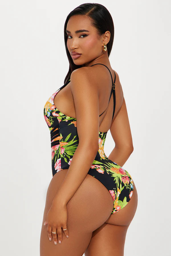 FASHION NOVA | Relaxing Beachside Lace Up Swimsuit | 1 Piece Black/Combo Flora Print | Medium