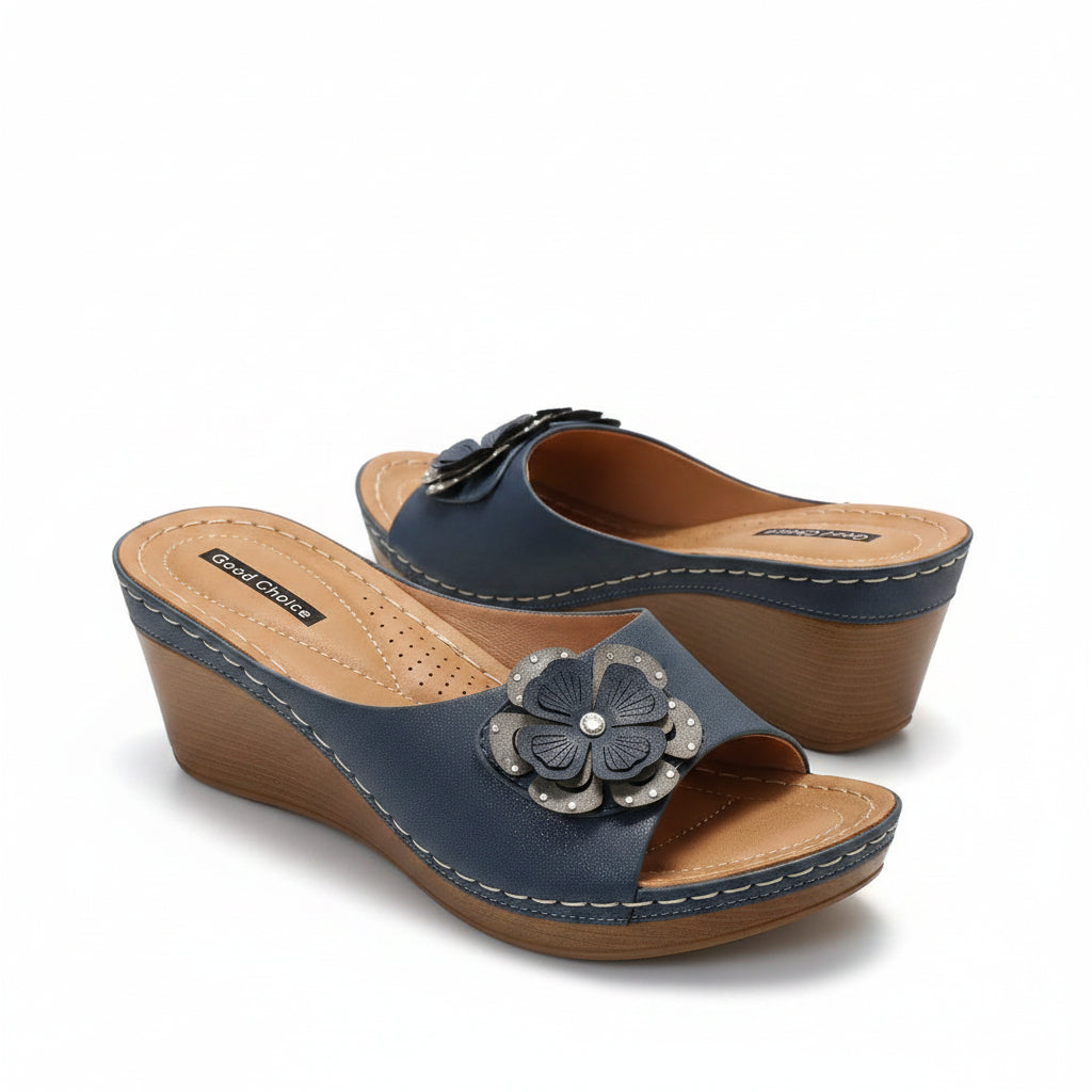 G.C. Shoes Women's Naples Navy Wedge Sandals -Size 8.5