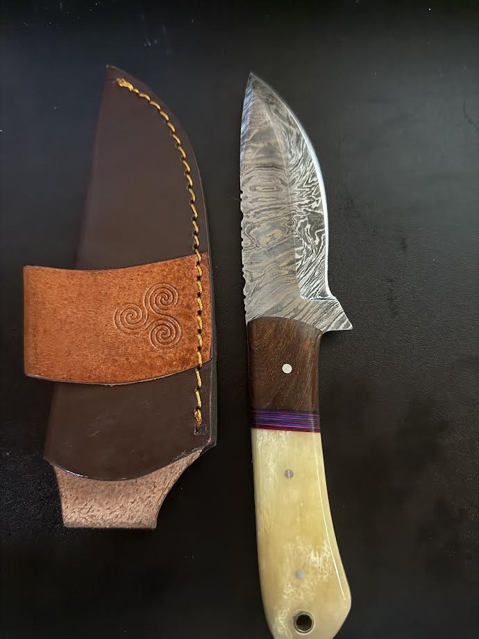 LMK Louis Martin Knives Custom Made Damascus Knives