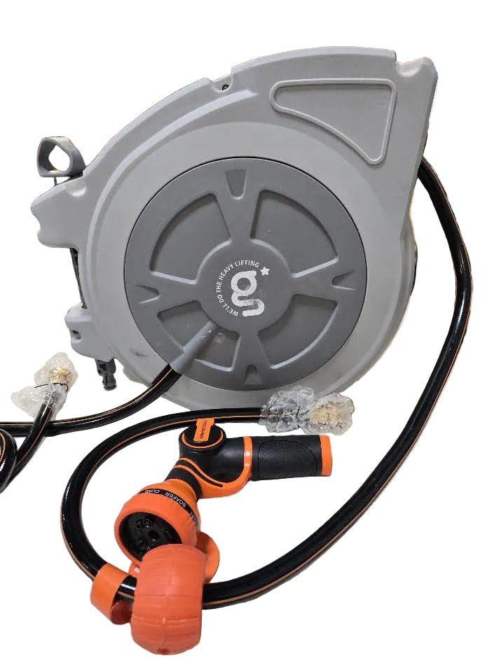 GIRAFFE TOOLS Retractable Garden Hose Reel