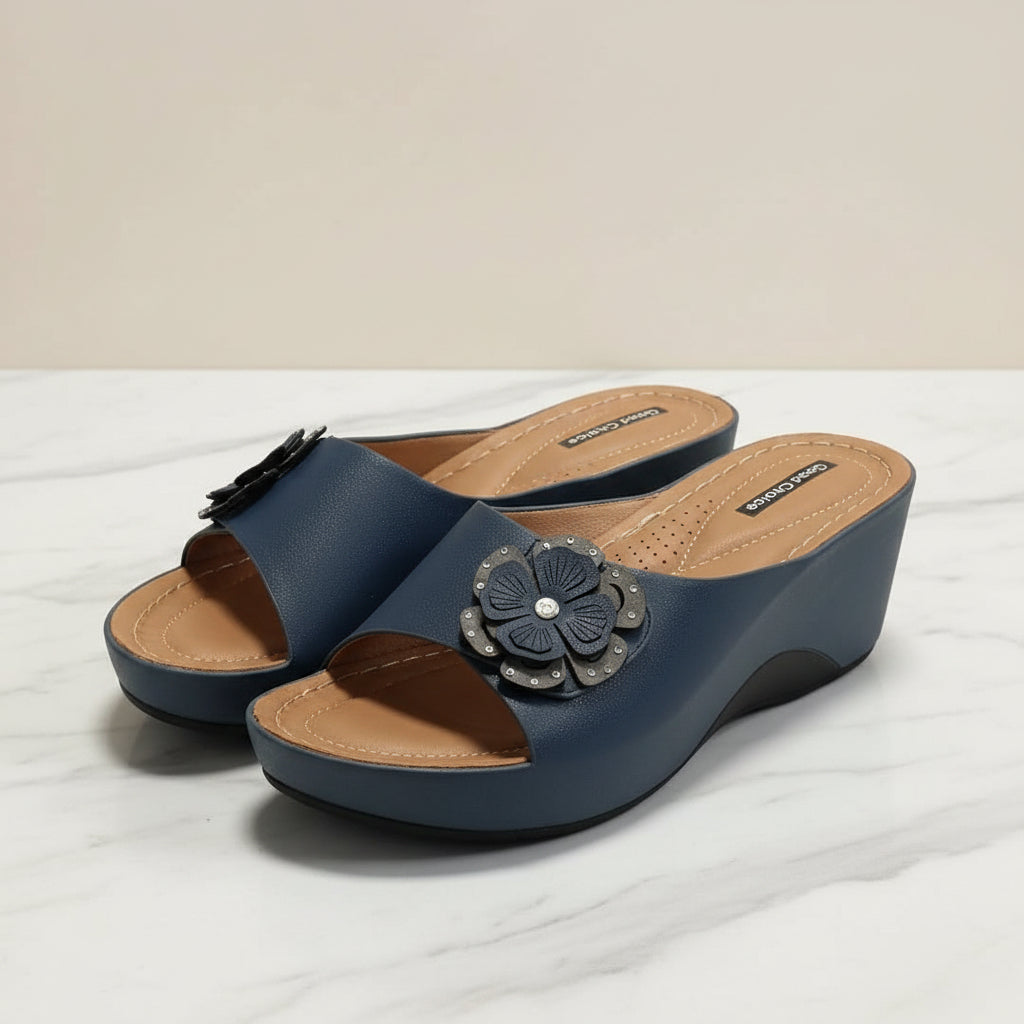 G.C. Shoes Women's Naples Navy Wedge Sandals -Size 8.5