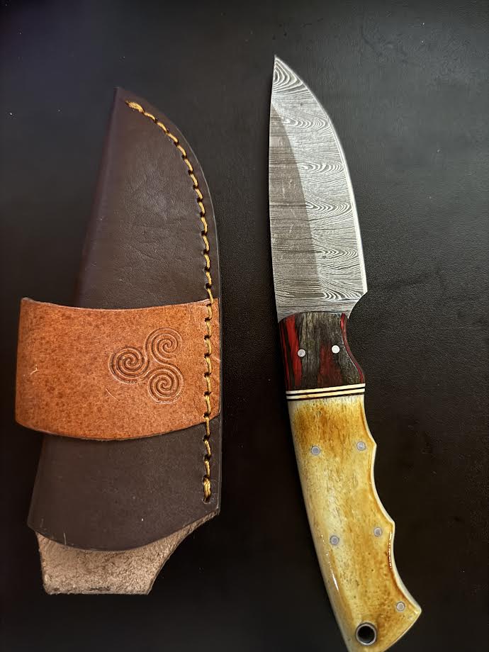 LMK Louis Martin Knives Custom Made Damascus Knives