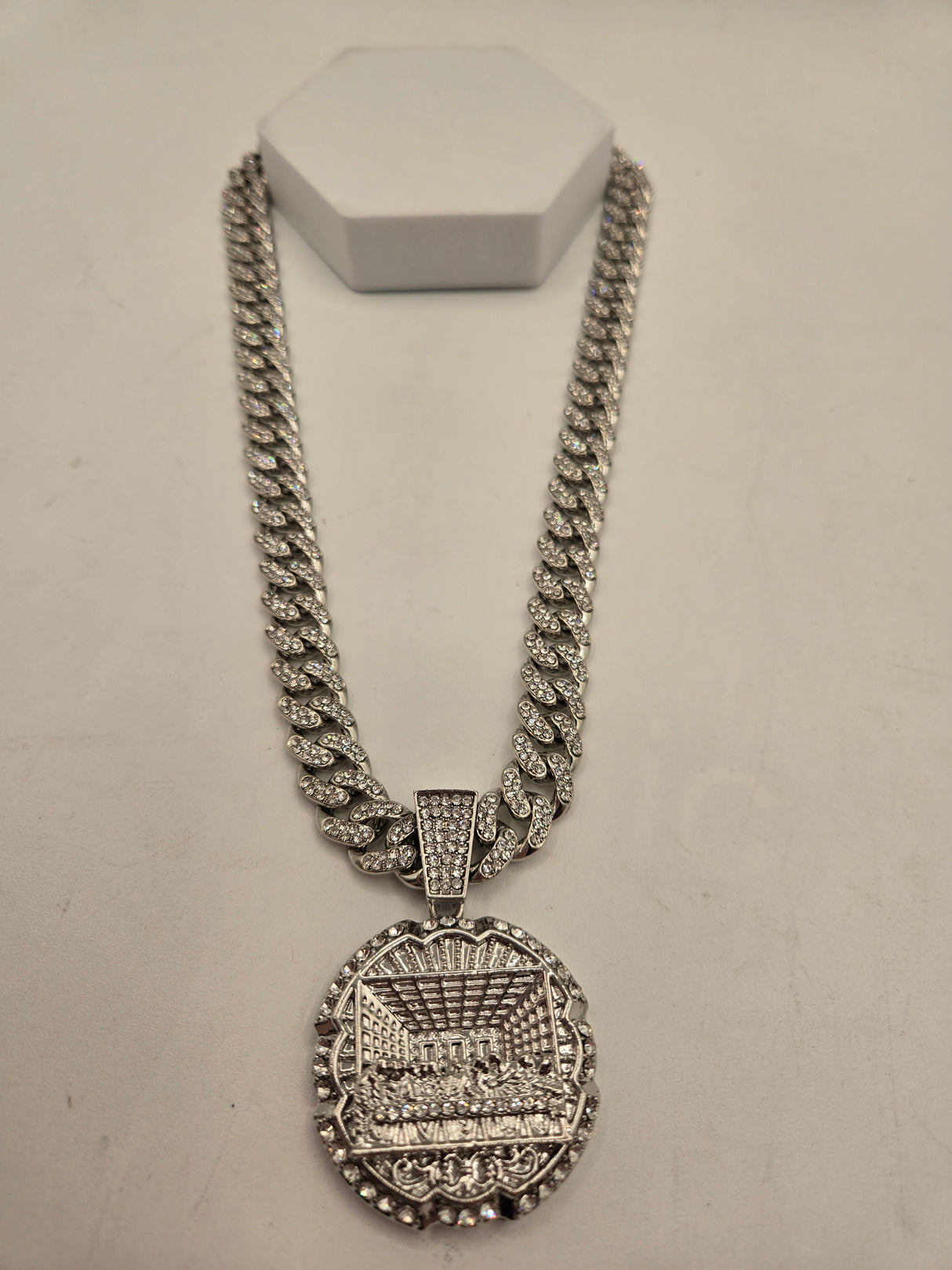 Hip Hop Fully Iced Bling-ed Out White Gold Plated Religious Last Supper Pendant with 16" 18" 20" 24" Miami Cuban Link Necklace CZ Crystal Diamond Necklace Chain