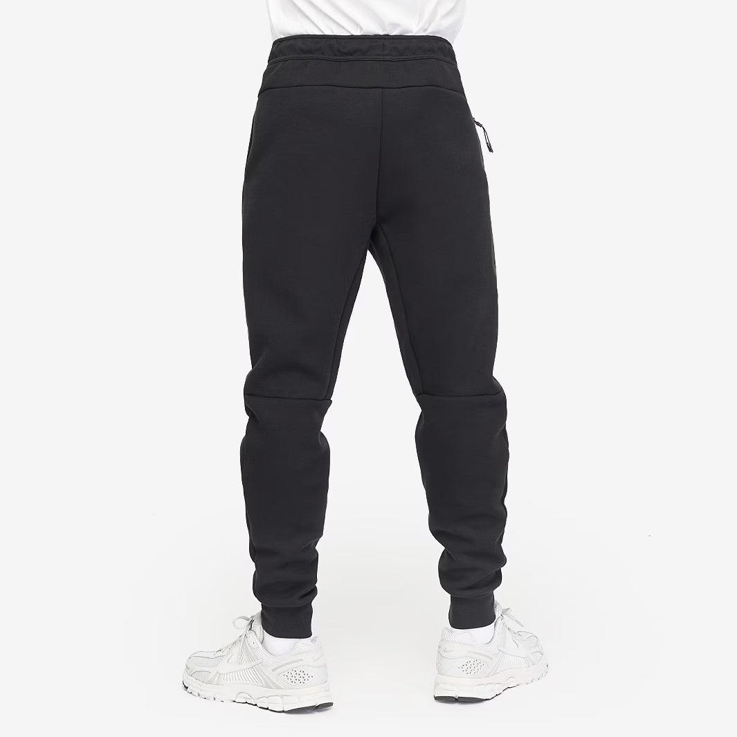 Nike Tech Men's Fleece Joggers - Black - Medium
