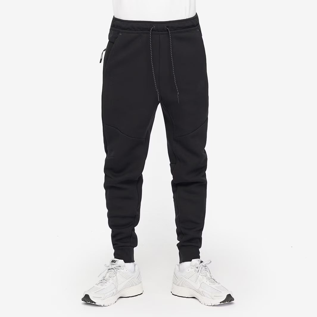 Nike Tech Men's Fleece Joggers - Black - Medium