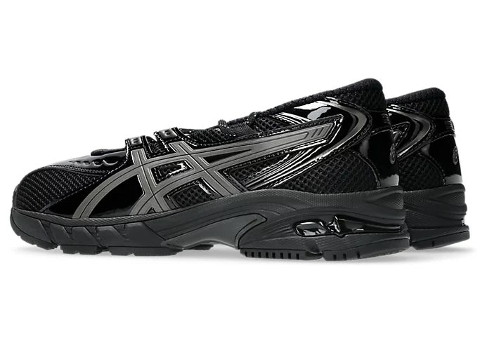ASICS- GEL-DS TRAINER SP- Black/Gunmetal Size: Men 7.5