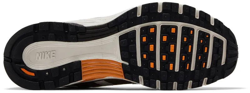 NIKE - P-6000 Unisex P-6000 - Light Orewood Brown/Sail-Phantom - M10.5/W12