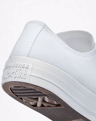 CONVERSE Unisex Chuck Taylor All Star Low Top Canvas Sneaker in White - M6.5/W8.5