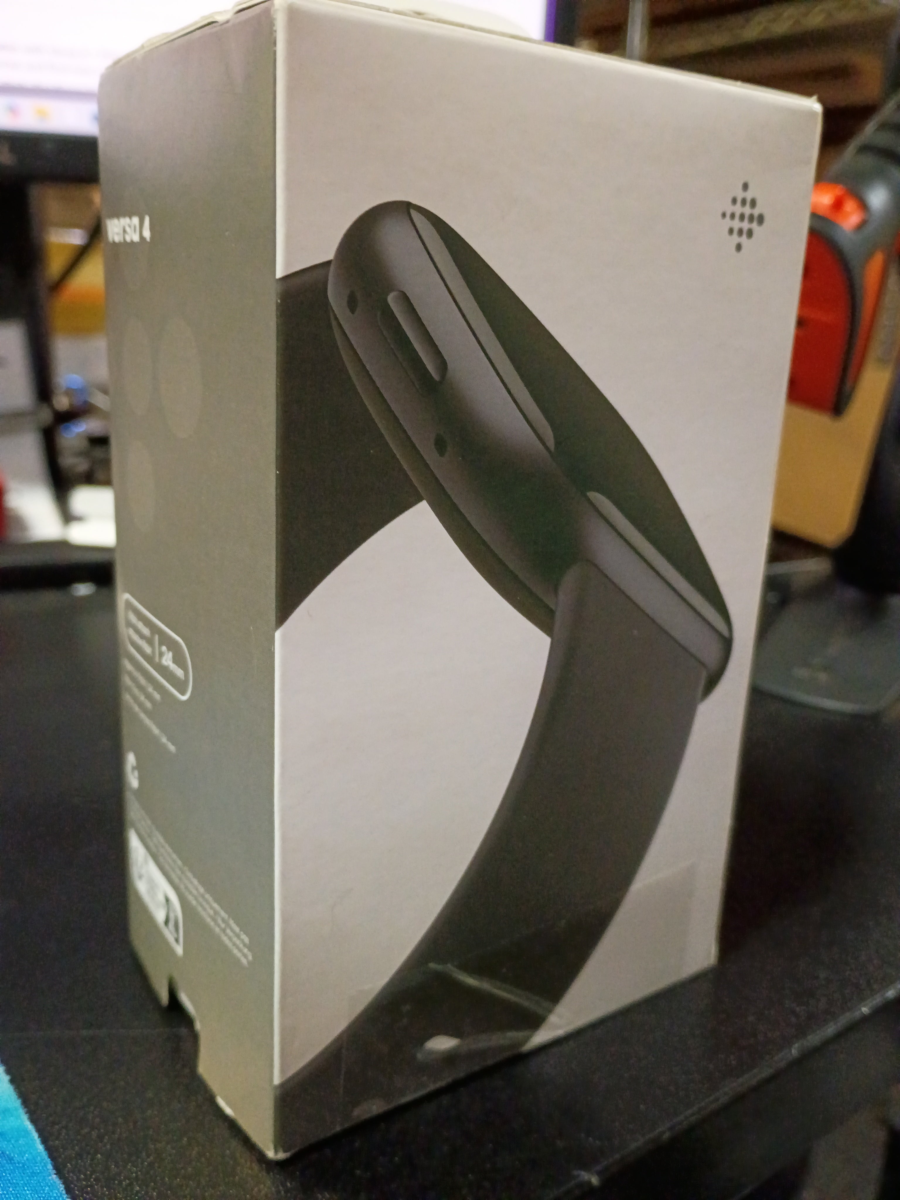 Fitbit Versa 4 Fitness Smartwatch with Daily Readiness, GPS,40+ Exercise Modes, Sleep Tracking and more, Waterfall Blue/Platinum, One Size