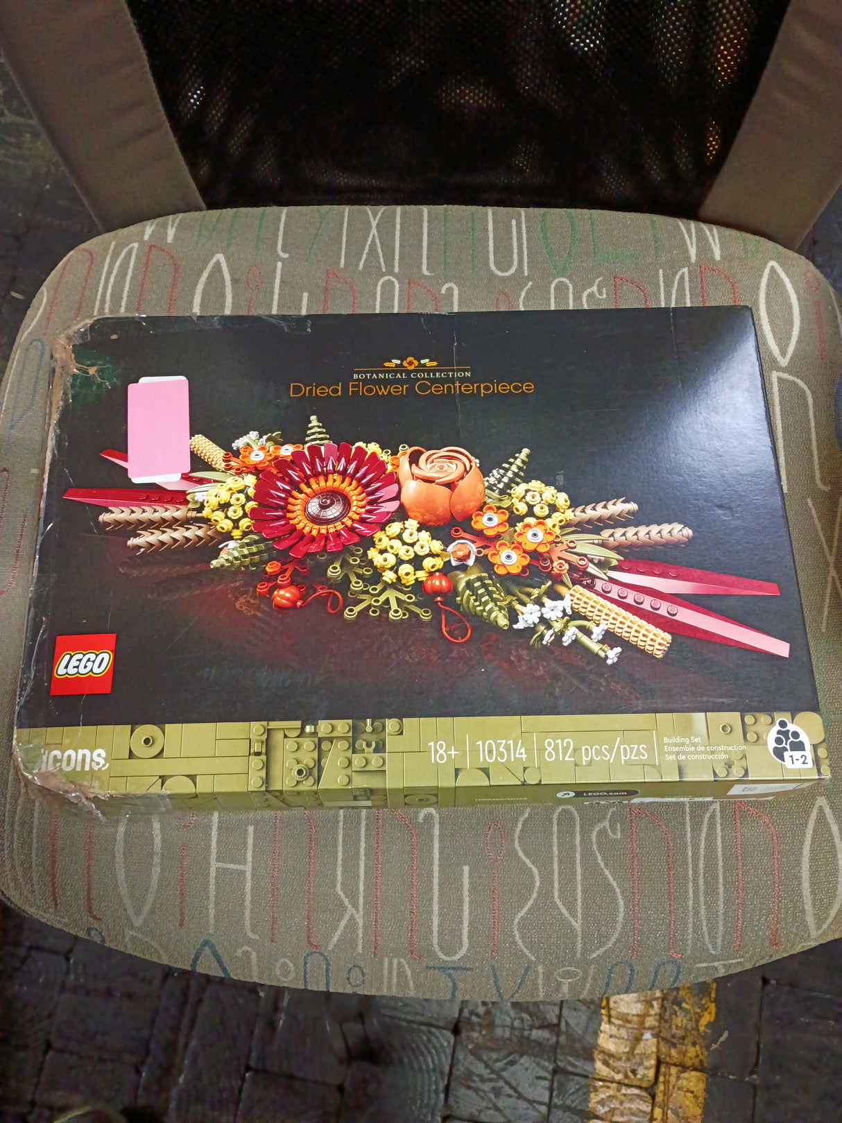 LEGO Icons Dried Flower Centerpiece Building Sets for Adults, Ages 18+ Years - for Dinner Table or Mantel - 10314