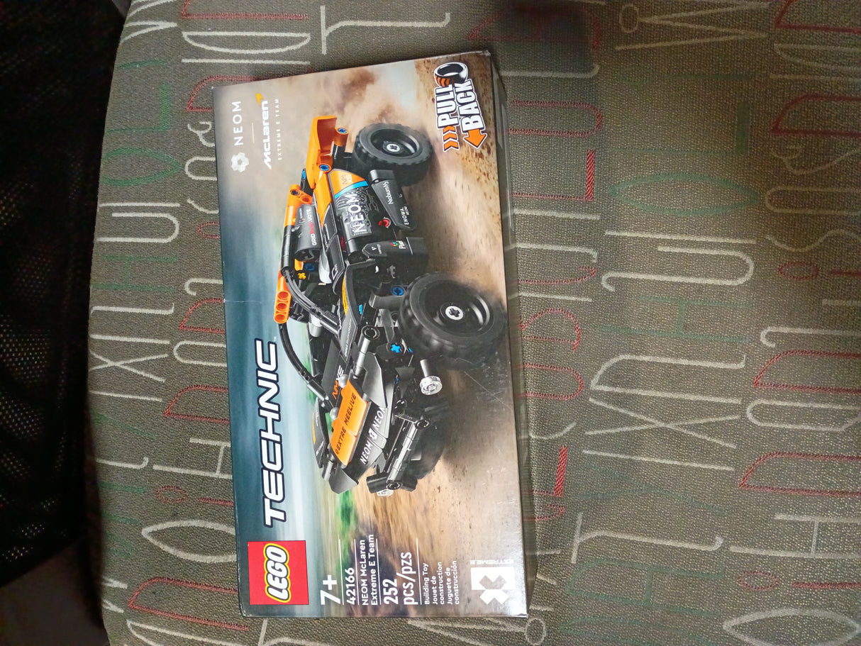 LEGO Technic VTOL Heavy Cargo Spaceship LT81, Space Gift Idea for Kids, Space Theme Toy, Vehicle Building Playset for Imaginative Play, Spaceship Toy for 10 Year Olds, 42181